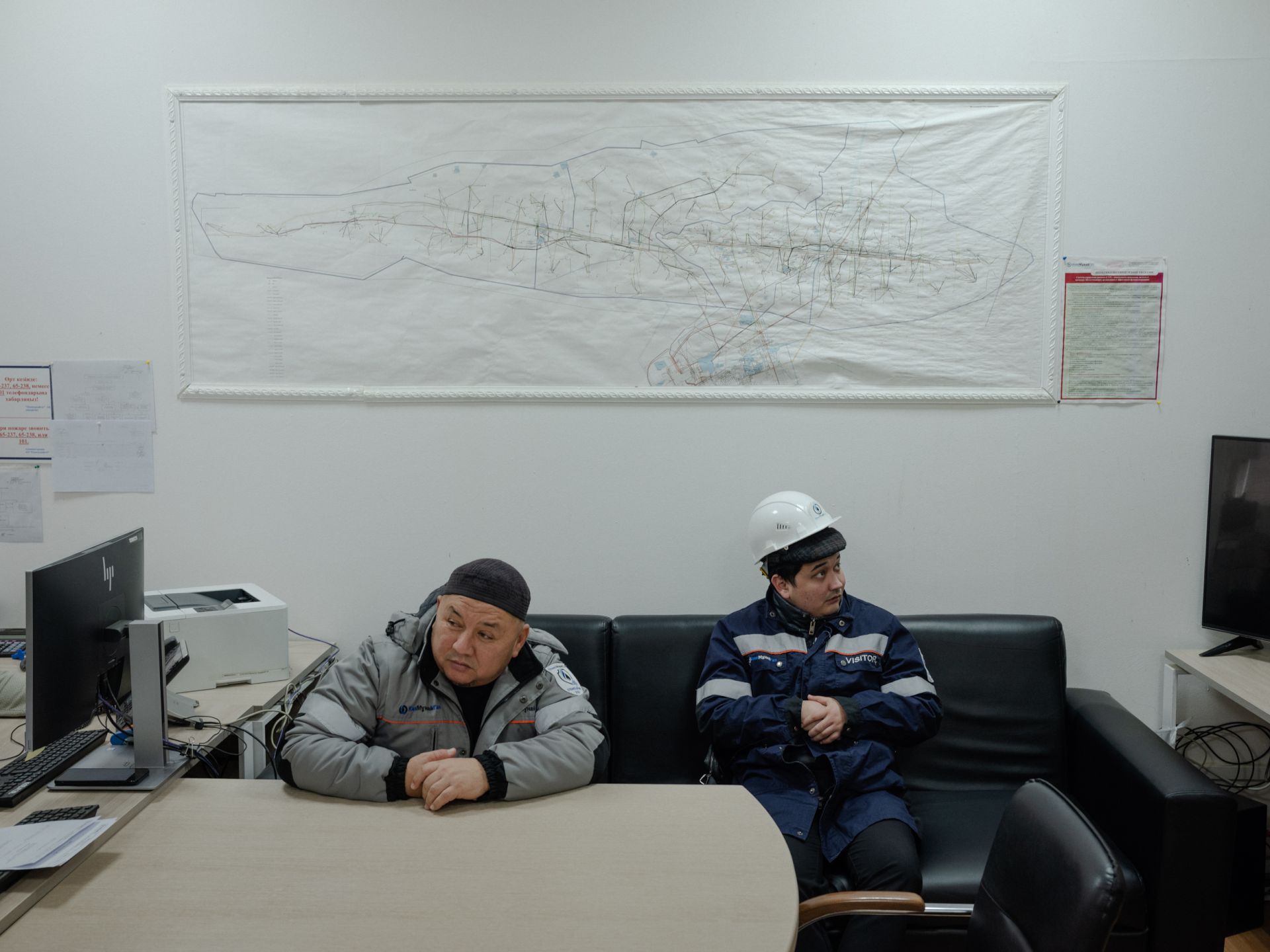 In Kazakhstan’s Oil Heartland, the Workers Who Built the Country Are Dying Quietly