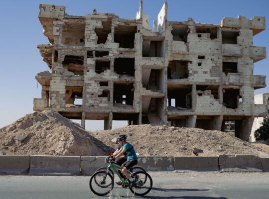 Pedaling Through the Fault Lines of Postwar Damascus