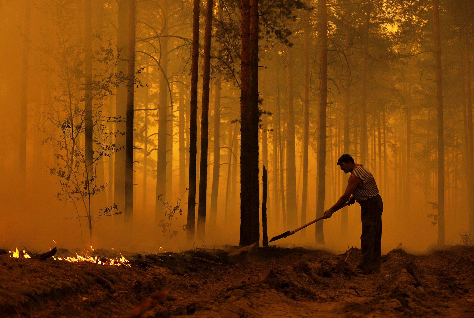 Atomic Wildfires Are Russia’s Looming Compound Disaster