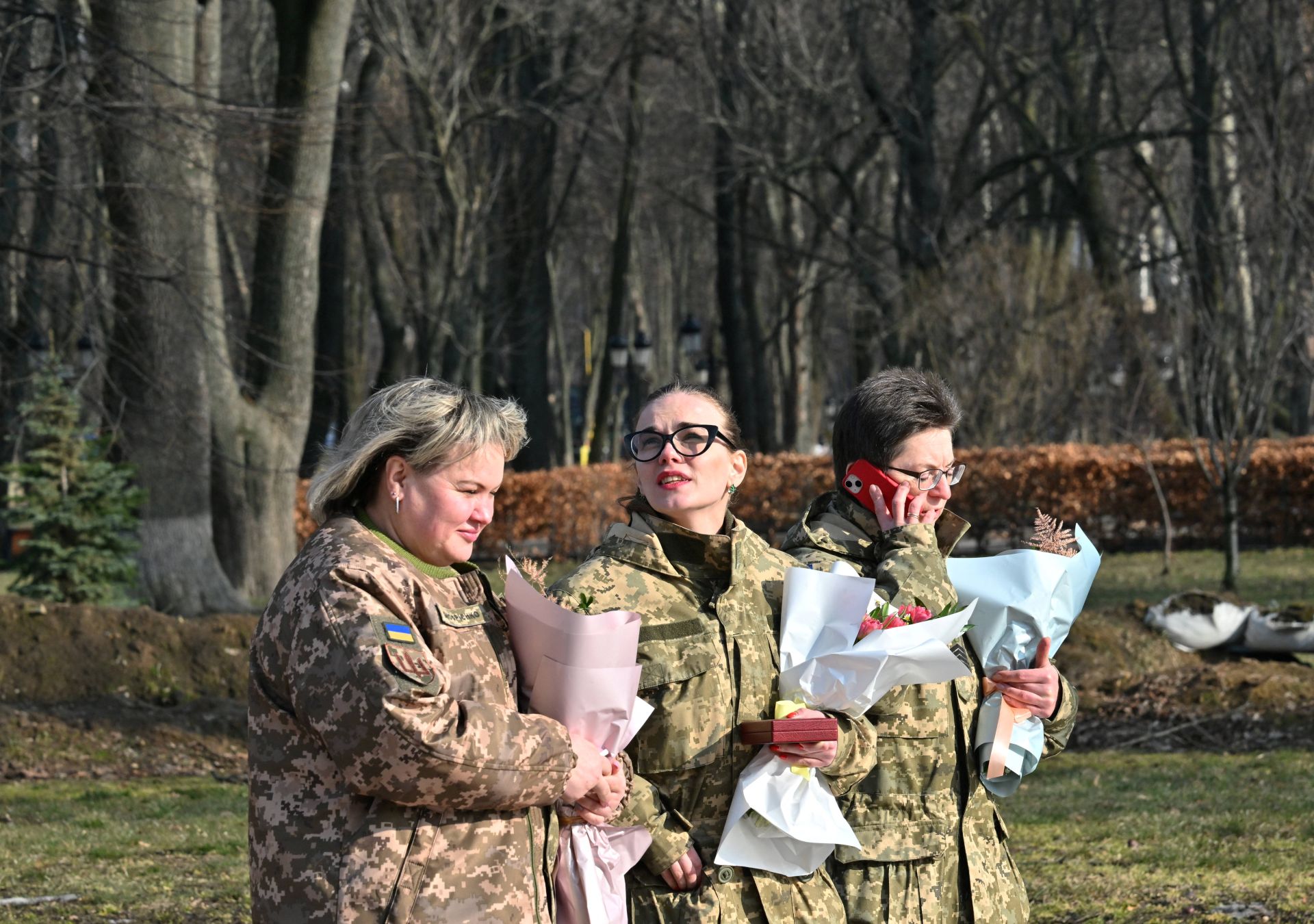 Ukraine Recruits Women Soldiers. Why Doesn’t Russia?