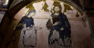 Jesus’ Birth Between Islam and Christianity