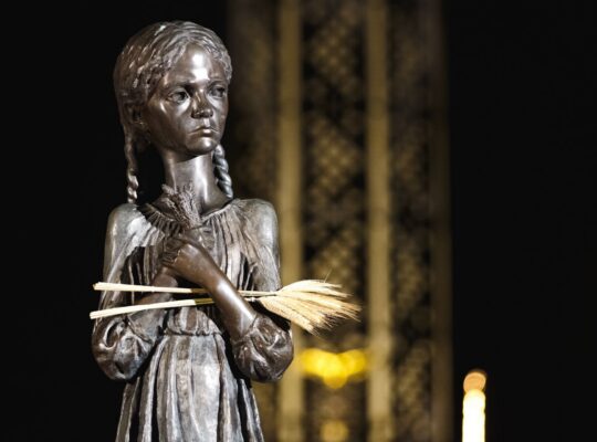 The Family Memoirs Uncovering a Different History of the 20th Century