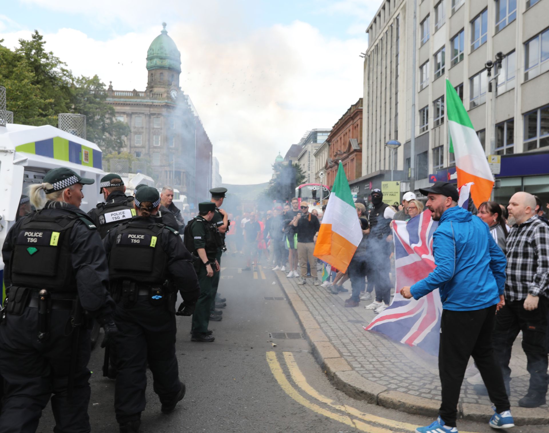 At the Front Line of Belfast’s Week of Violence