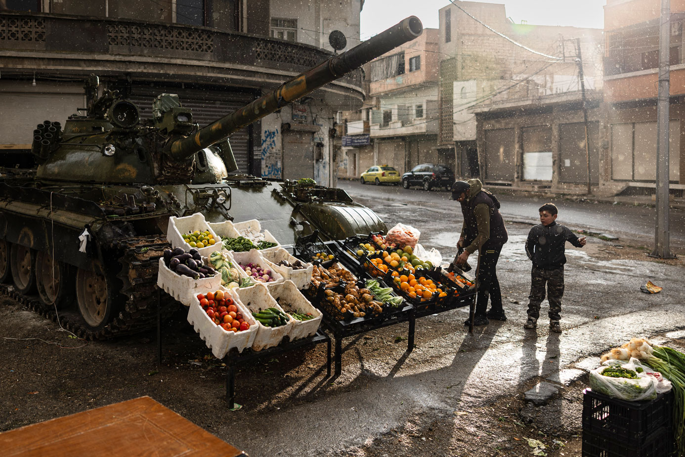 House and Home in Syria and in Exile — with Ammar Azzouz, Wendy Pearlman and Lydia Wilson