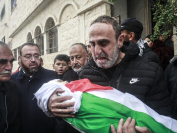 The Curious Gaps in the Israeli Army’s Updates