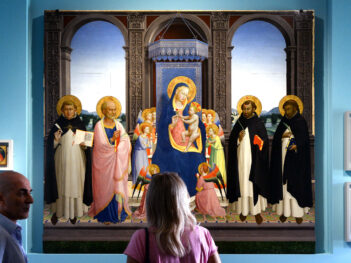 From Emotional Video Games to Early Music Chanting: The Christmas Episode