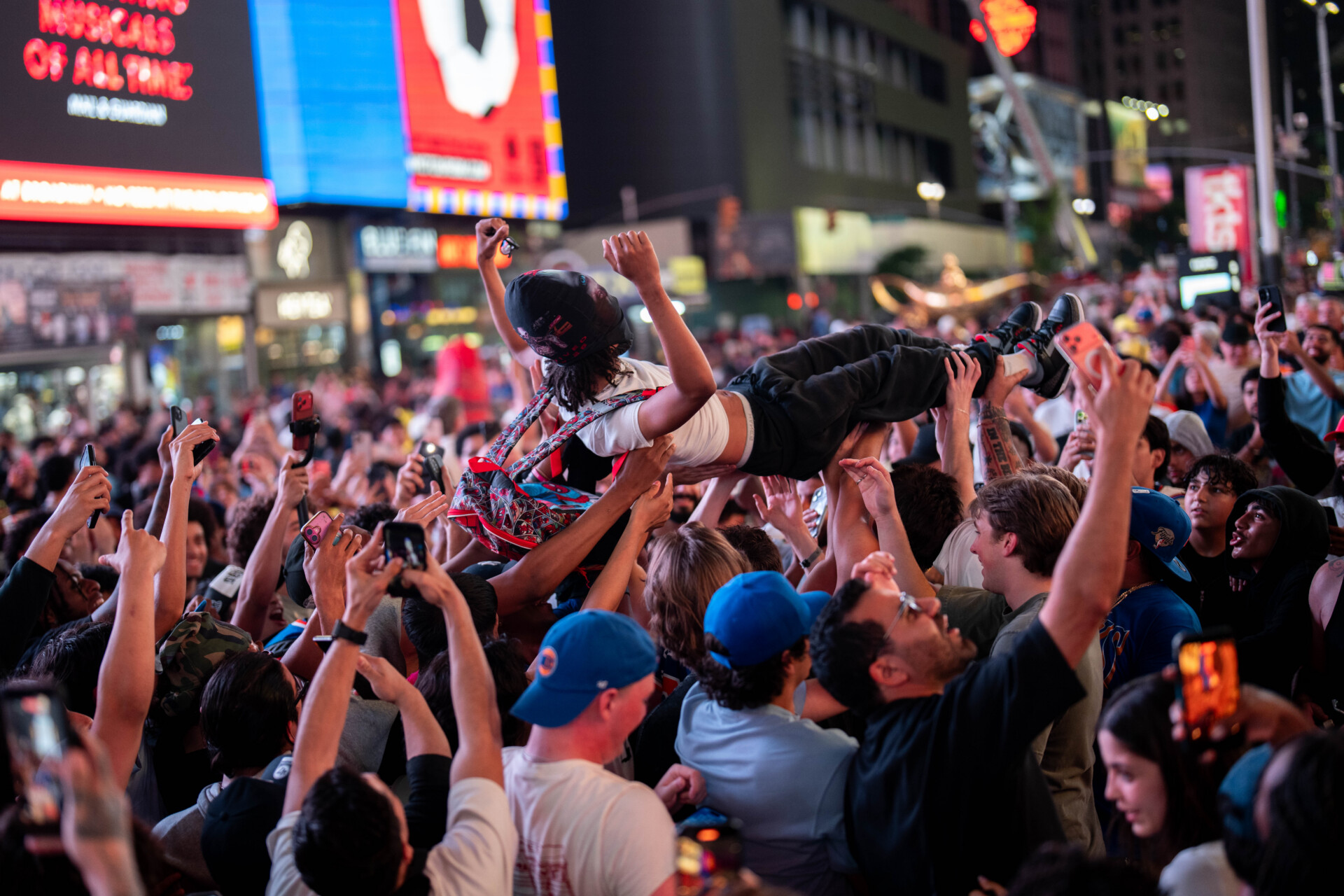 Knicks Remind the City: Everyone Is a New Yorker