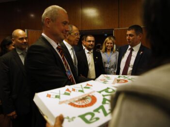 The Accidental Revelations of a Russian Spy’s Memoir