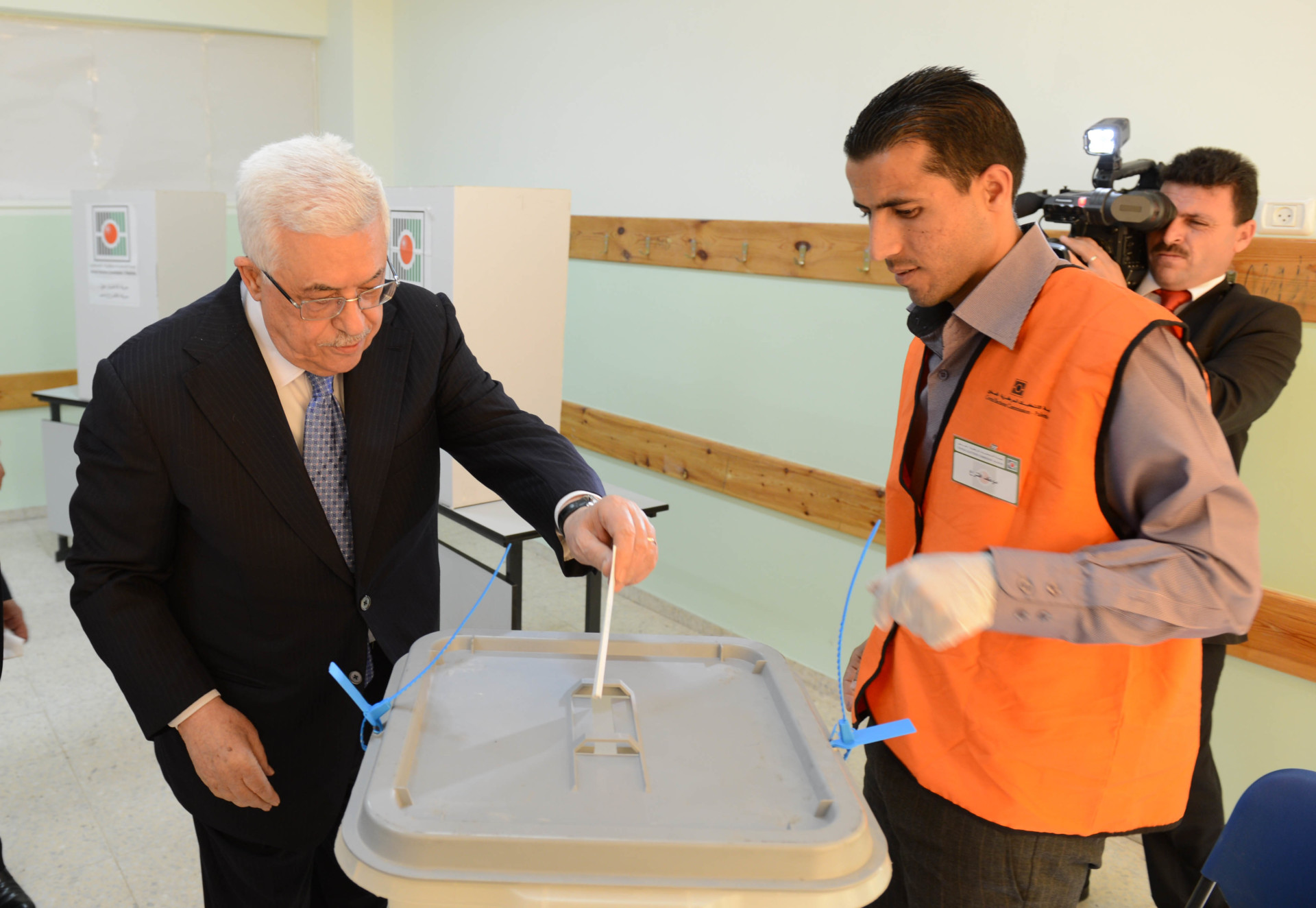 Abu Mazen Stacks the Deck