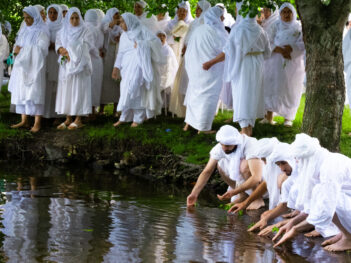 The Weight of Gold: A Mandaean Journey Through Exile