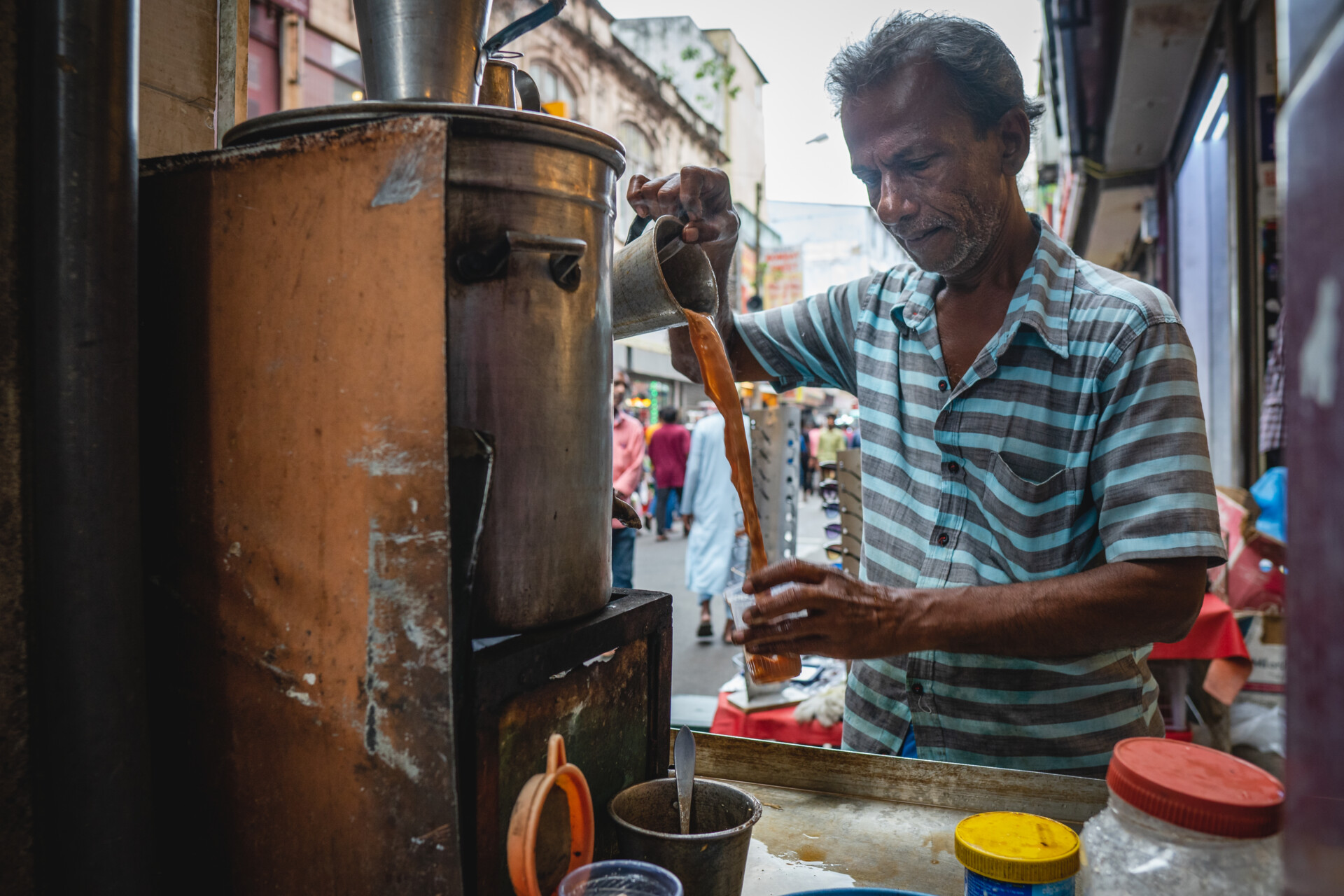 In Sri Lanka, Economic Crisis Alters the Taste of Tea