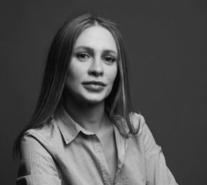 Una Hajdari