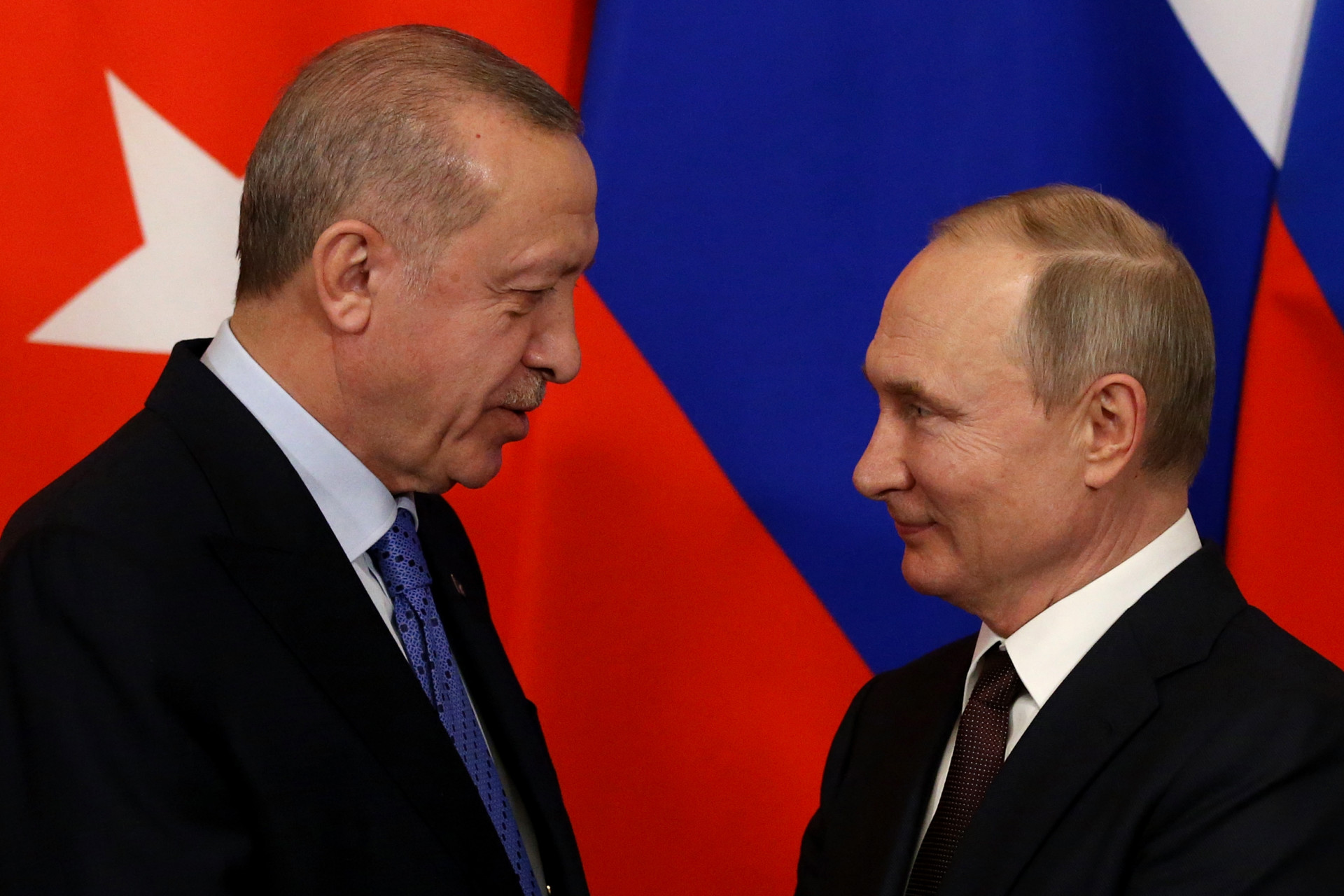 The Uneasy Alliance Between Putin and Erdogan