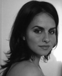Sarah Kahly-Mills