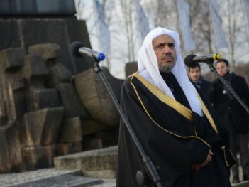 Saudi Arabia’s Choice of Imam Sparks Hajj Controversy