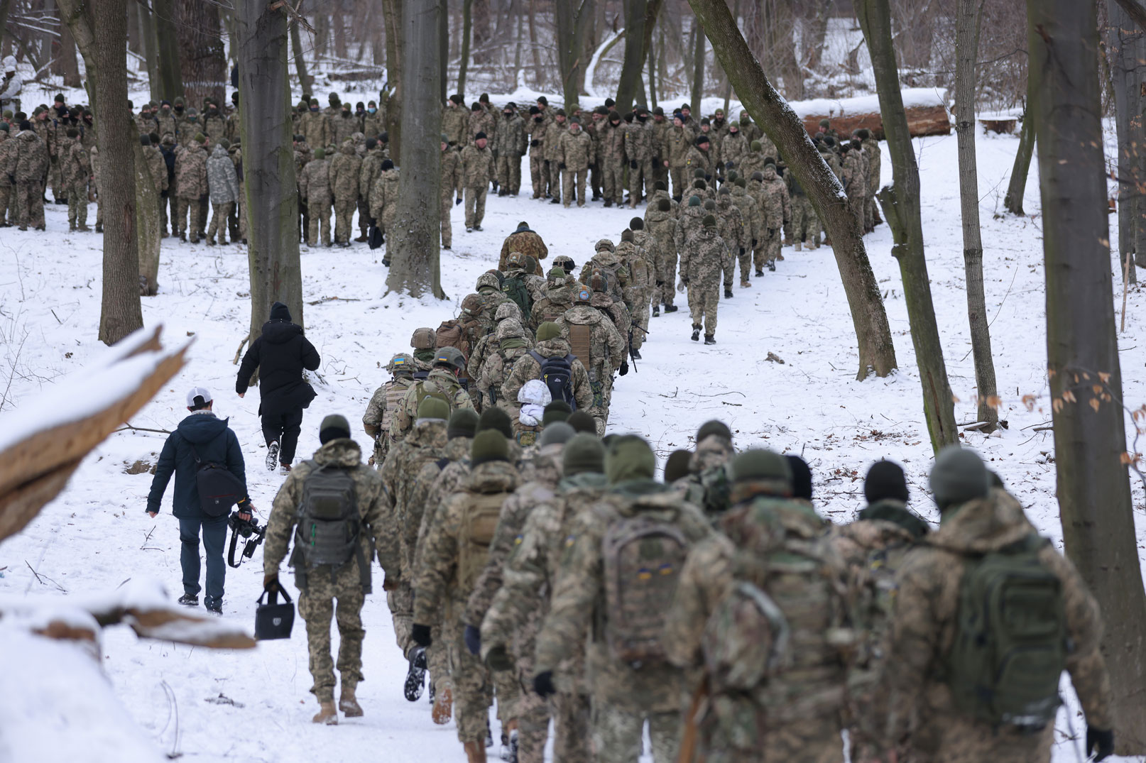 Ukrainians Unite to take on Russia’s Superior Army